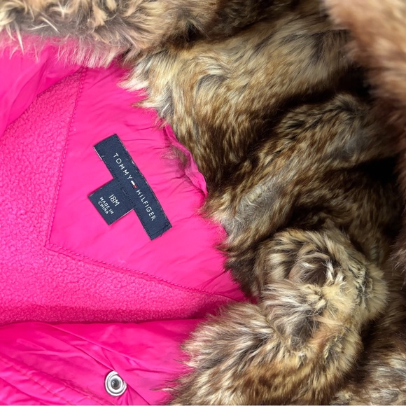 Toddler Girl Tommy Hilfiger Coat - Picture 5 of 5